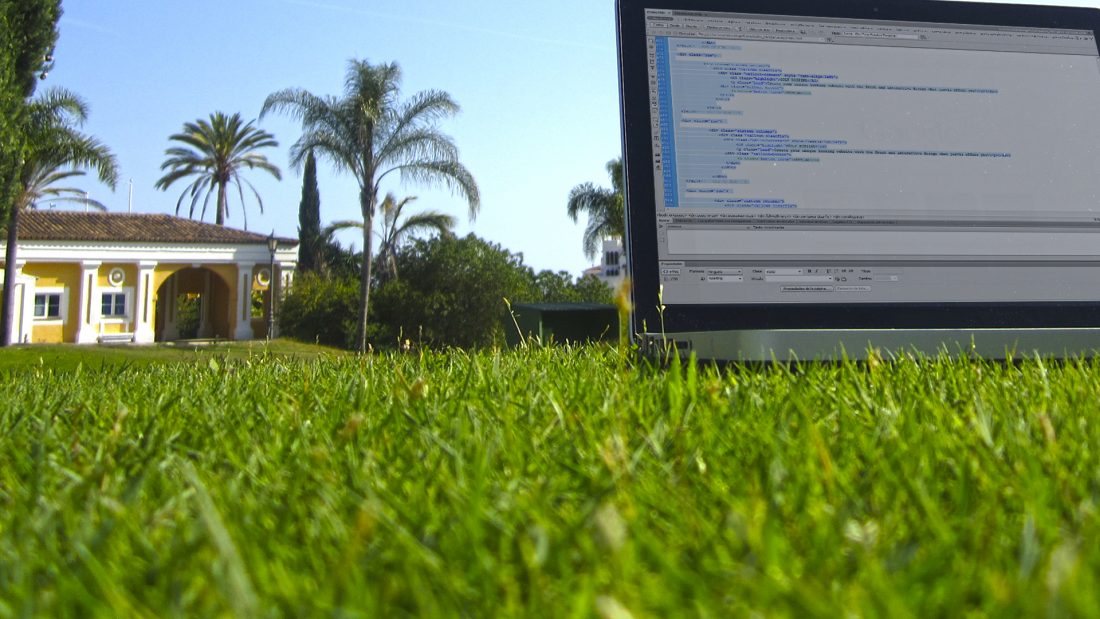 cien por cien golf empresa especialidzada en el desasrrollo web para la industria del golf